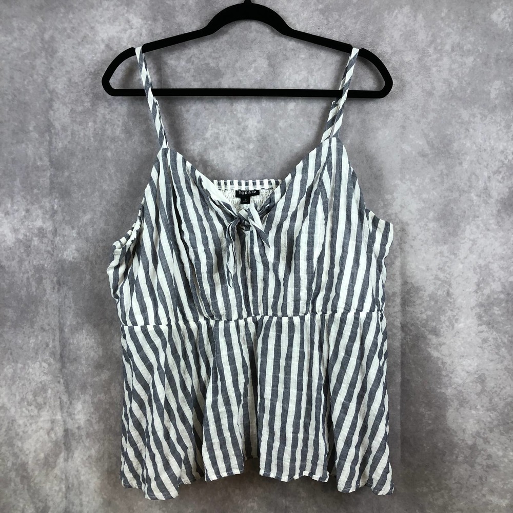 Torrid Babydoll Flowy Top‎ Size 3X Sleeveless Tie Chest Striped Gray Blue White